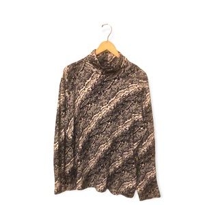 Size 1X Jones New York Signature Woman snakeskin turtleneck